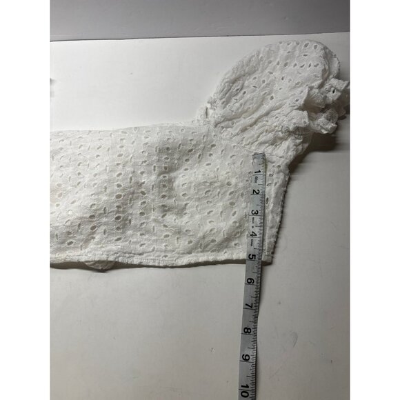Eyelet Poofy Sleeve Crop Top Bundles (2) size small/xs - Picture 4 of 4